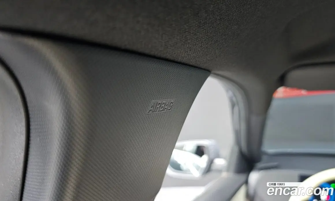 Hyundai Kona 2023 1.6 автомат (гидро), фото 32