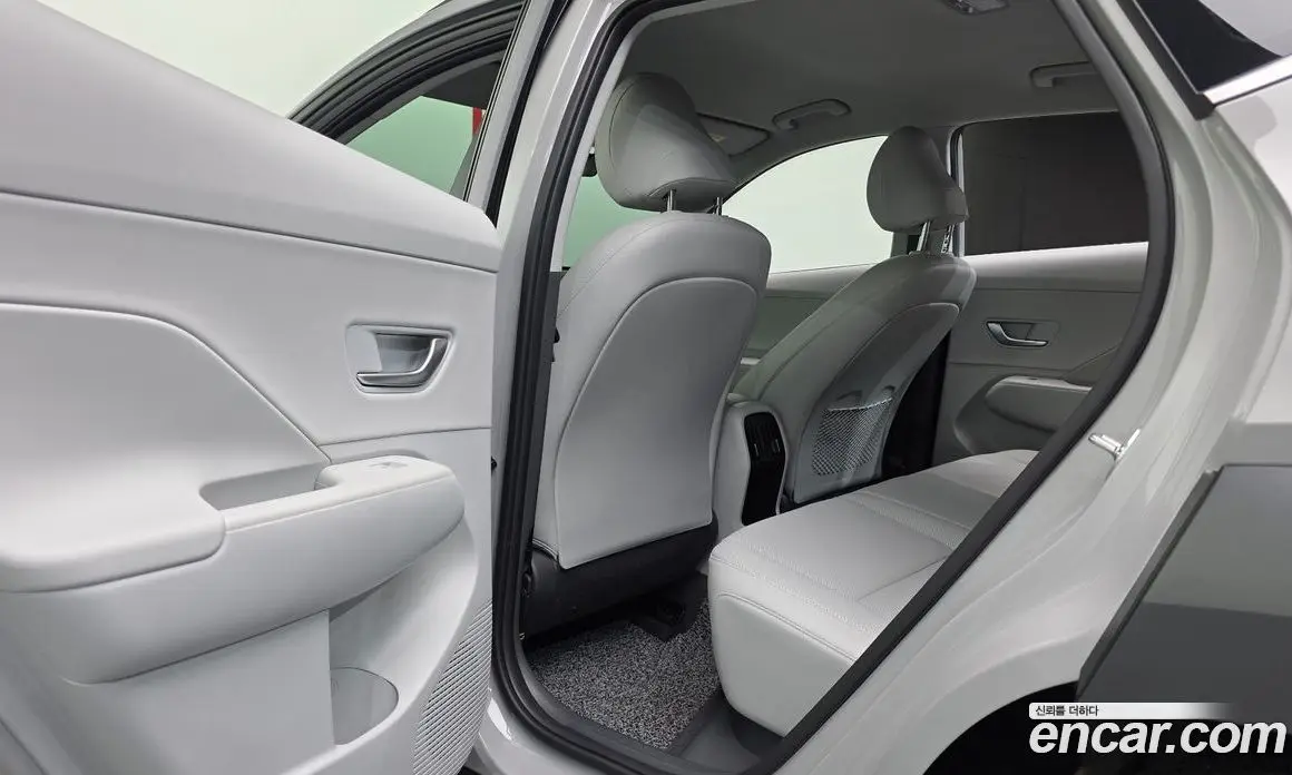 Hyundai Kona 2024 2.0 автомат (гидро), фото 33