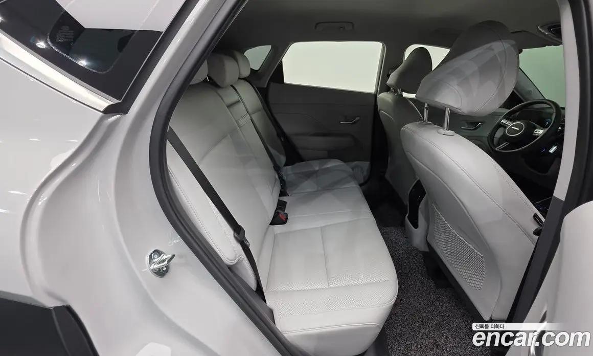 Hyundai Kona 2024 2.0 автомат (гидро), фото 36