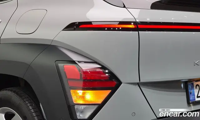 Hyundai Kona 2024 2.0 автомат (гидро), миниатюра 9