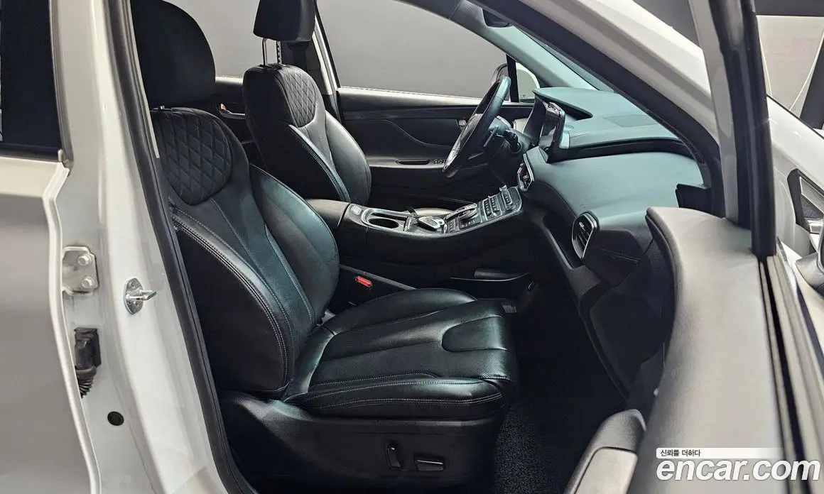 Hyundai Santa Fe 2020 2.2 автомат (гидро), фото 16
