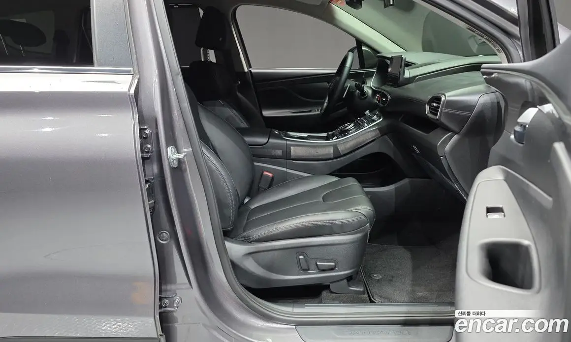 Hyundai Santa Fe 2023 2.5 автомат (гидро), фото 11
