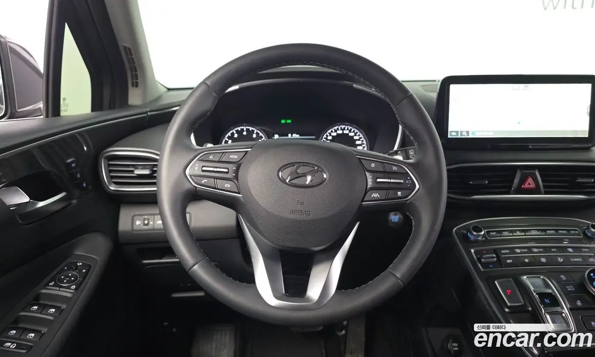 Hyundai Santa Fe 2023 2.5 автомат (гидро), фото 19