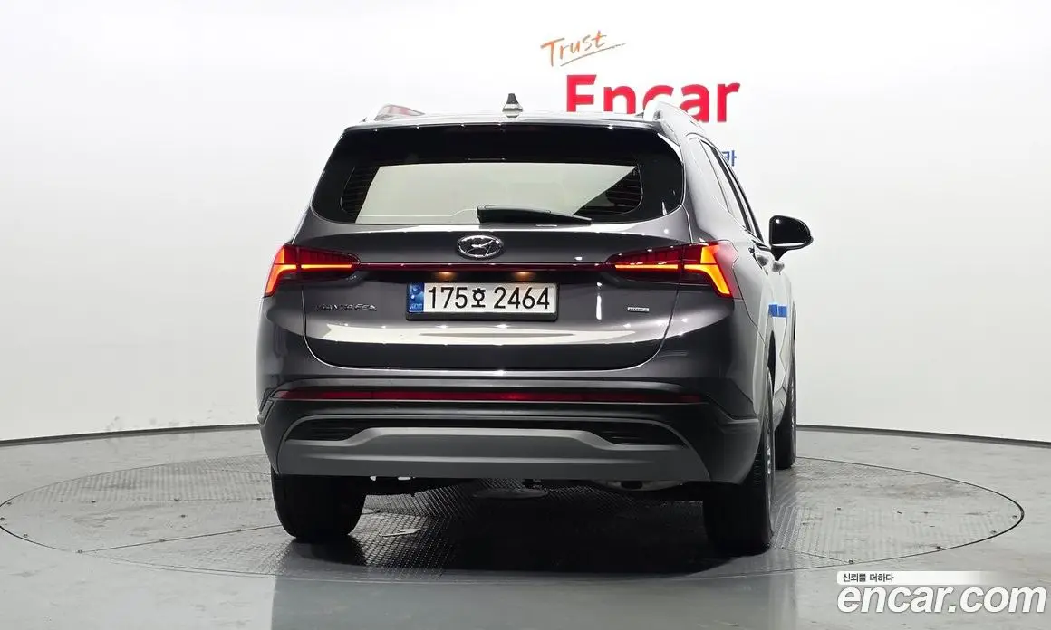 Hyundai Santa Fe 2023 2.5 автомат (гидро), фото 4