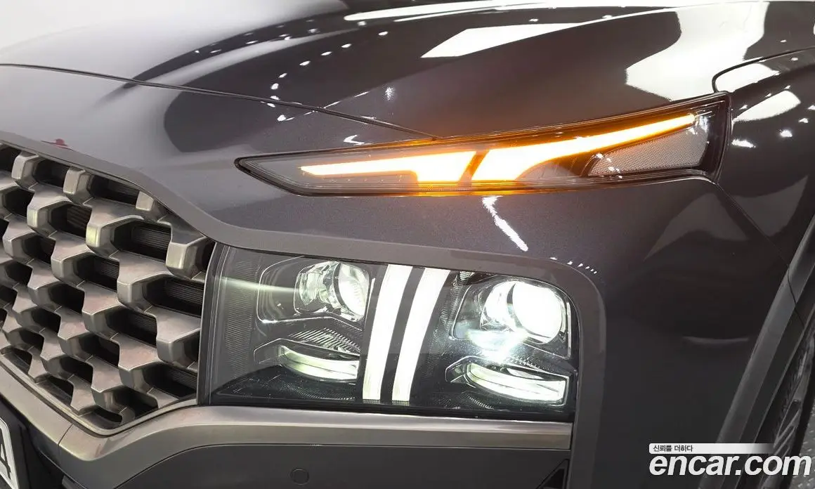 Hyundai Santa Fe 2023 2.5 автомат (гидро), фото 8