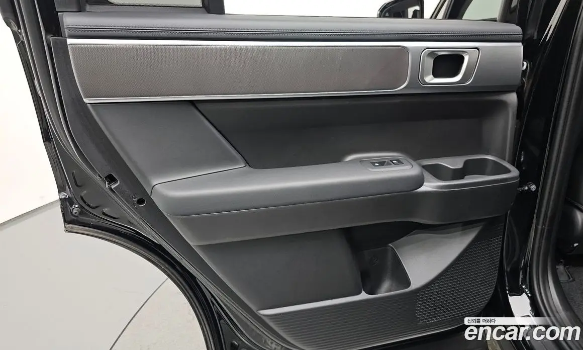 Hyundai Santa Fe 2024 1.6 автомат (гидро), фото 15