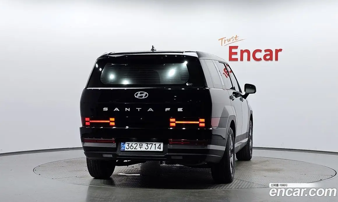 Hyundai Santa Fe 2024 1.6 автомат (гидро), фото 4
