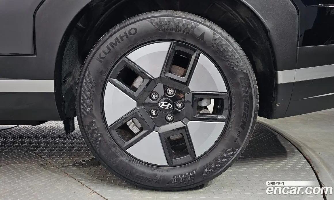 Hyundai Santa Fe 2024 1.6 автомат (гидро), фото 7