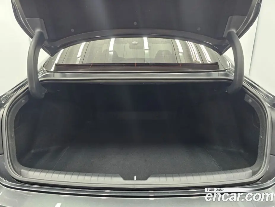 Hyundai Sonata 2022 2.0 автомат (гидро), фото 18