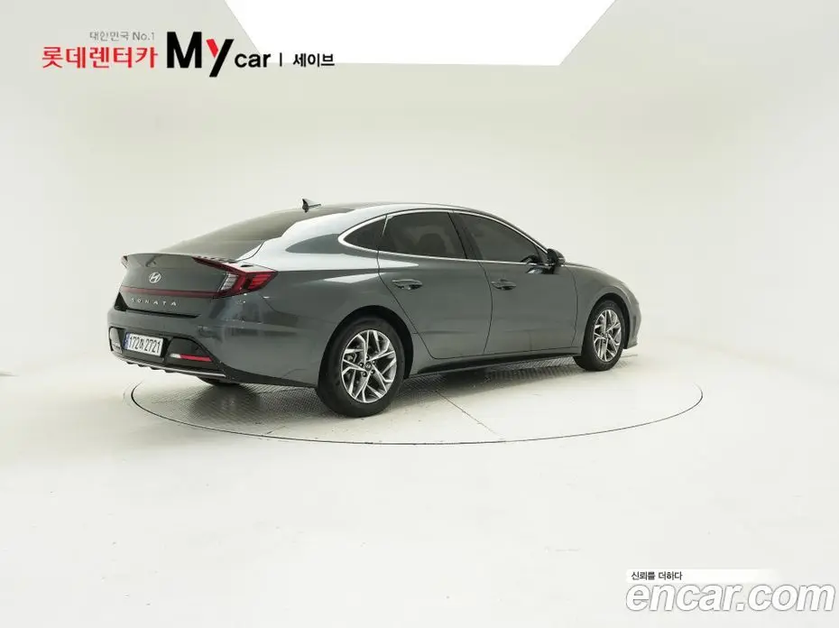 Hyundai Sonata 2022 2.0 автомат (гидро), фото 5