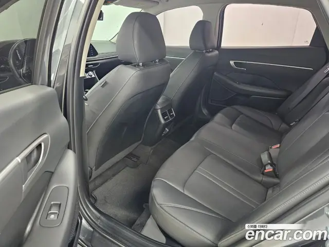 Hyundai Sonata 2022 2.0 автомат (гидро), миниатюра 10