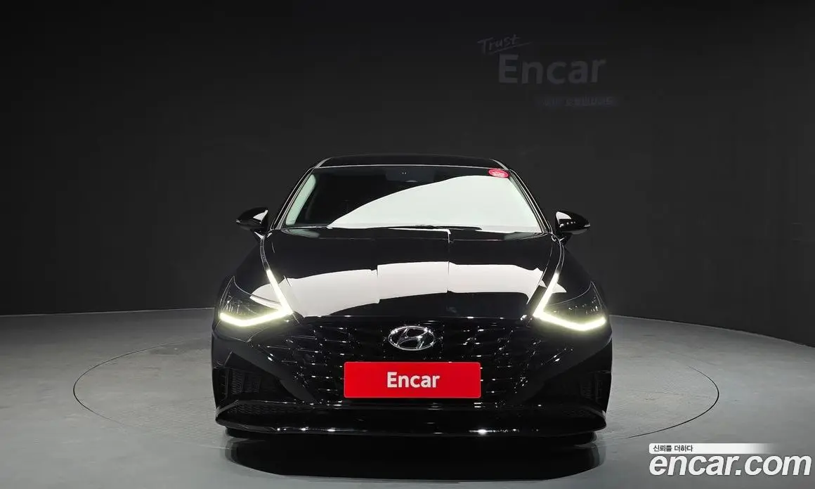 Hyundai Sonata 2022 2.0 автомат (гидро), фото 3
