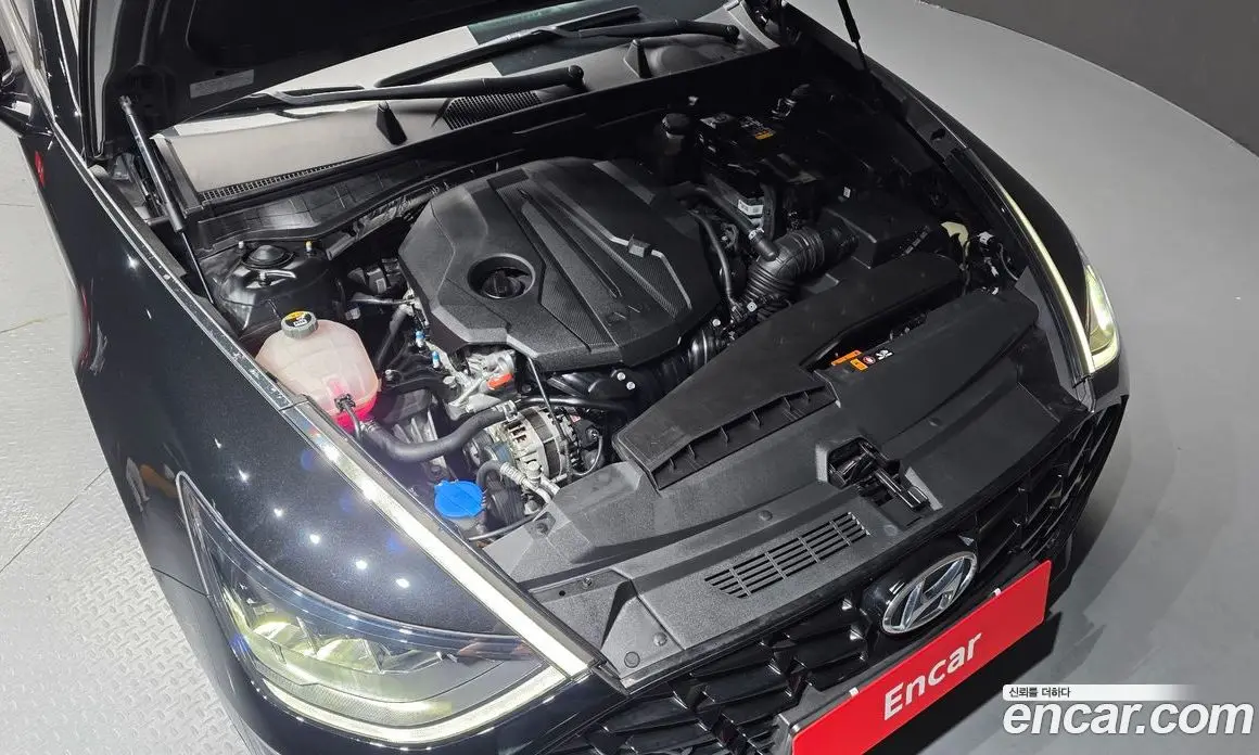 Hyundai Sonata 2022 2.0 автомат (гидро), фото 6