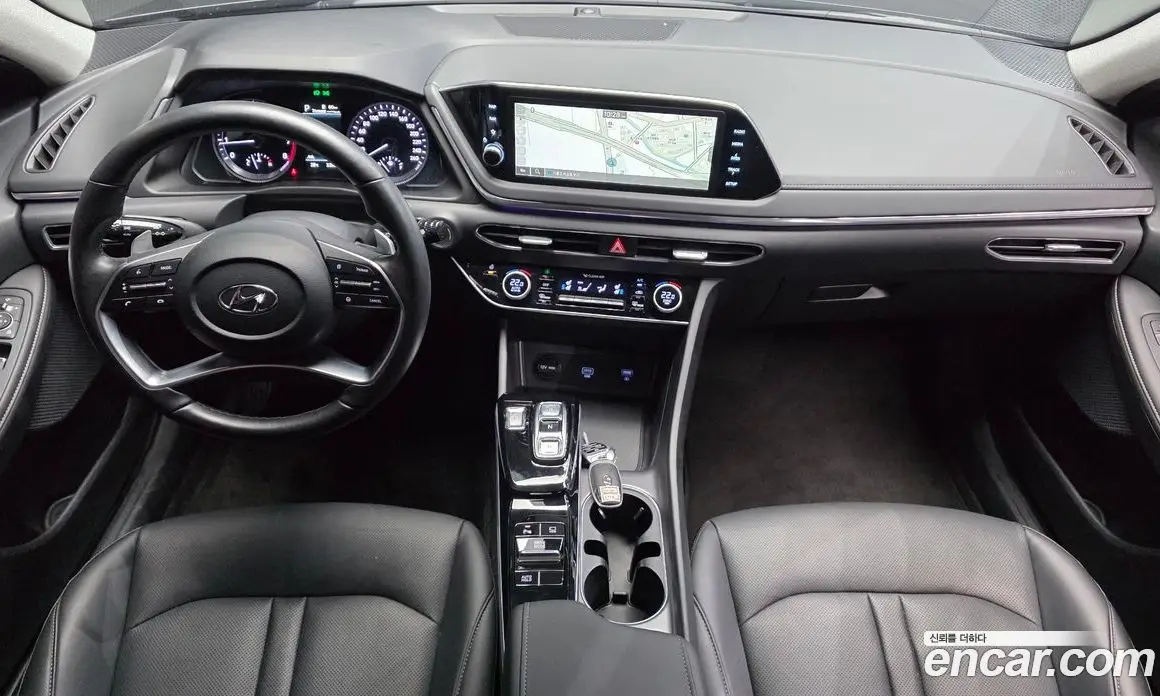 Hyundai Sonata 2022 2.0 автомат (гидро), фото 7