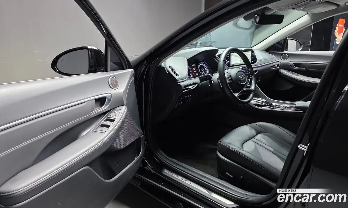 Hyundai Sonata 2022 2.0 автомат (гидро), фото 10