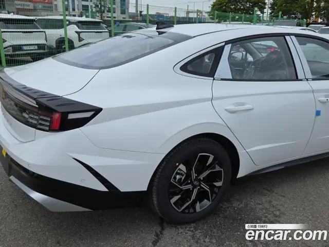 Hyundai Sonata 2026 1.6 автомат (гидро), миниатюра 2