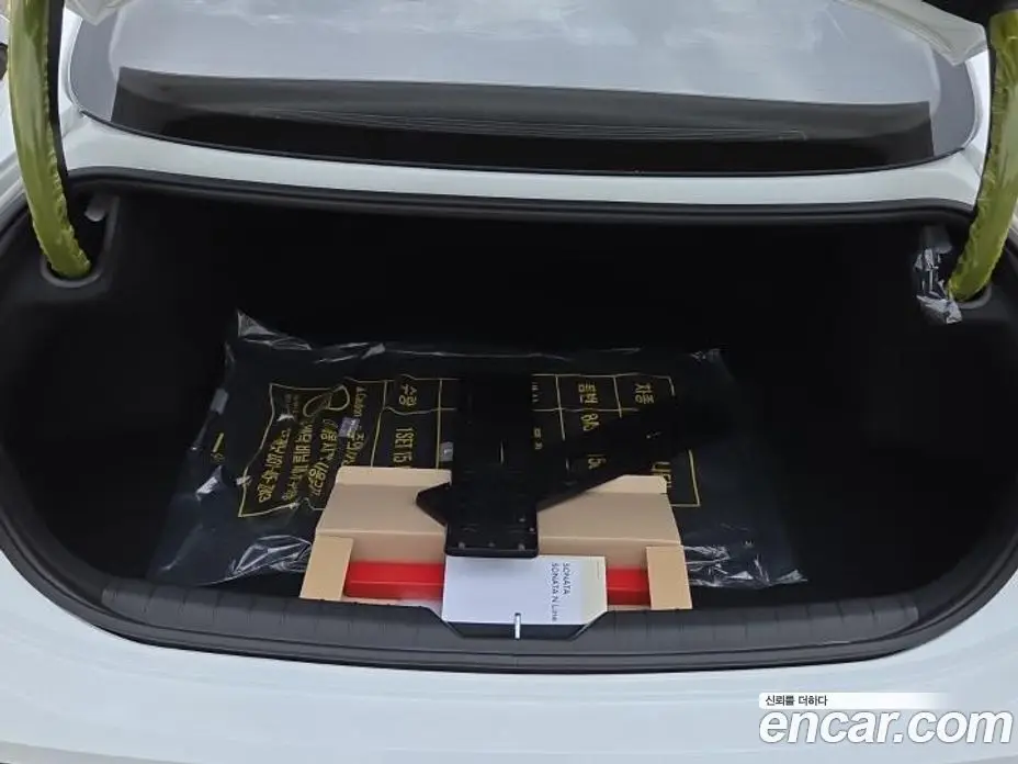 Hyundai Sonata 2026 1.6 автомат (гидро), фото 13