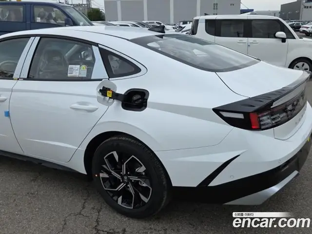 Hyundai Sonata 2026 1.6 автомат (гидро), миниатюра 10