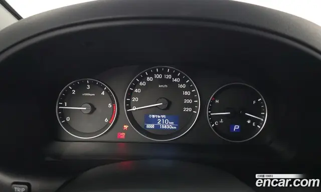 Hyundai Starex 2020 2.5 автомат (гидро), миниатюра 11