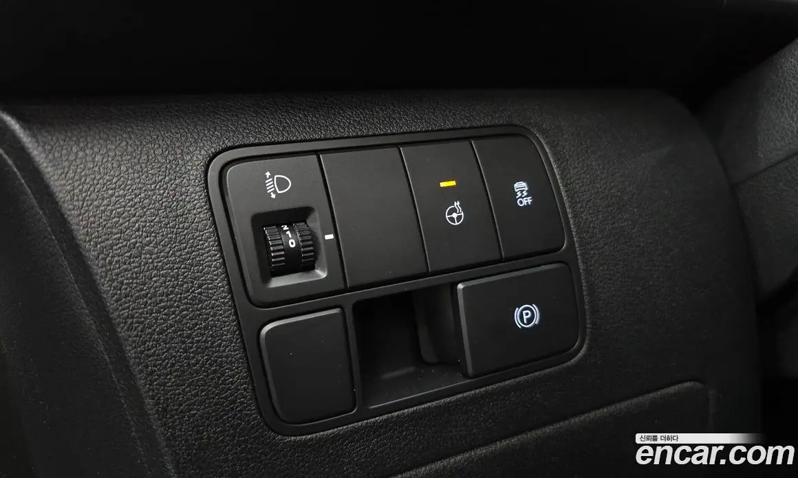 Hyundai Staria 2021 3.5 автомат (гидро), фото 27