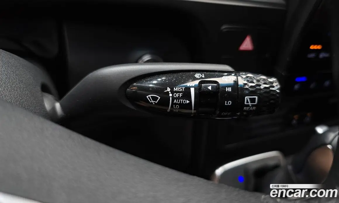 Hyundai Staria 2024 3.5 автомат (гидро), фото 28