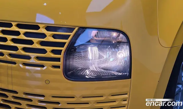 Hyundai Staria 2024 3.5 автомат (гидро), миниатюра 8