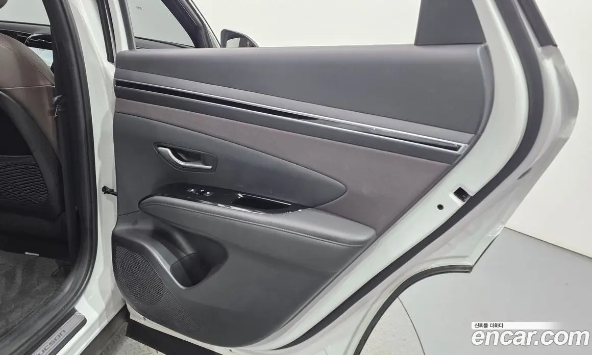 Hyundai Tucson 2021 1.6 автомат (гидро), фото 15