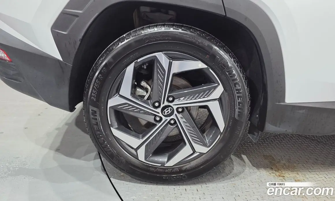 Hyundai Tucson 2021 1.6 автомат (гидро), фото 5