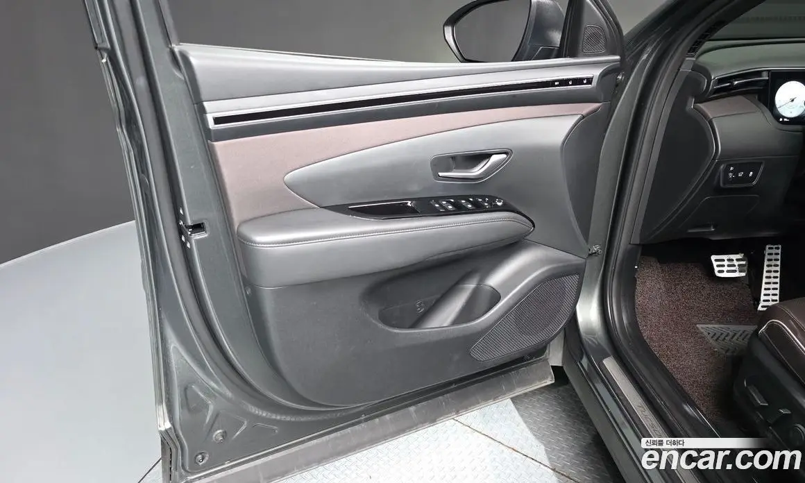 Hyundai Tucson 2023 1.6 автомат (гидро), фото 14