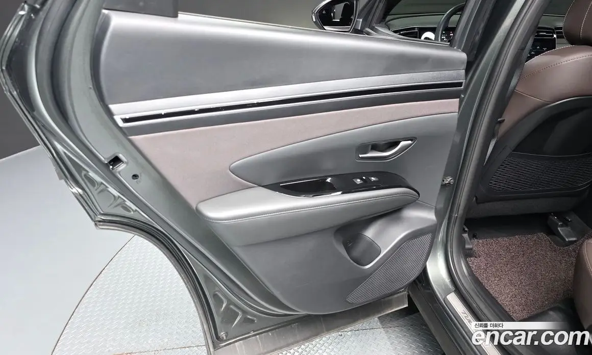 Hyundai Tucson 2023 1.6 автомат (гидро), фото 15