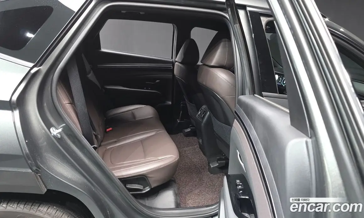 Hyundai Tucson 2023 1.6 автомат (гидро), фото 18