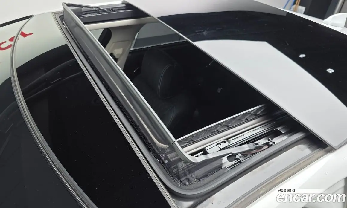 Jaguar XJ 2019 3.0 автомат (гидро), фото 25