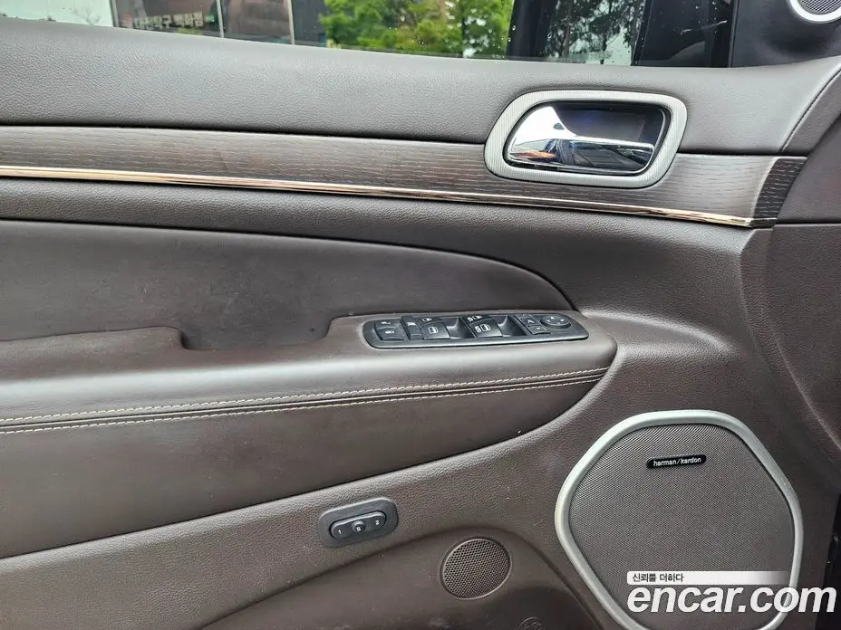 Jeep Cherokee 2018 3.0 автомат (гидро), фото 13