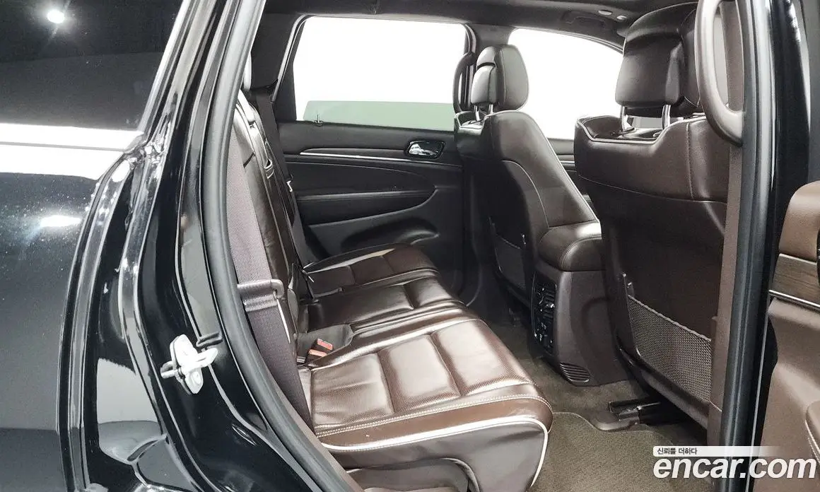 Jeep Cherokee 2019 3.6 автомат (гидро), фото 11