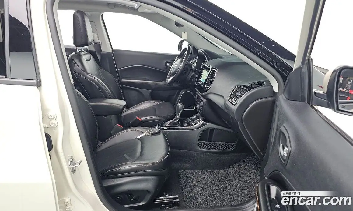 Jeep Compass 2019 2.4 автомат (гидро), фото 15