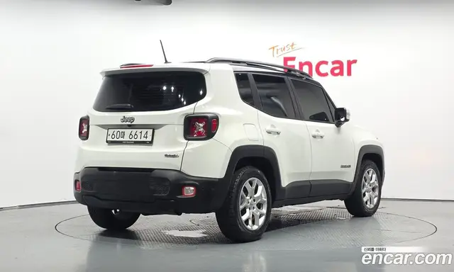 Jeep Renegade 2015 2.4 автомат (гидро), миниатюра 2