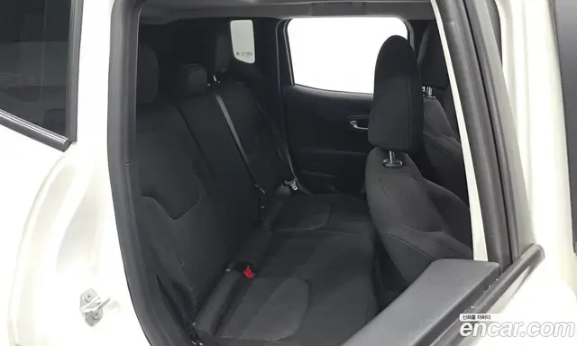 Jeep Renegade 2015 2.4 автомат (гидро), миниатюра 11