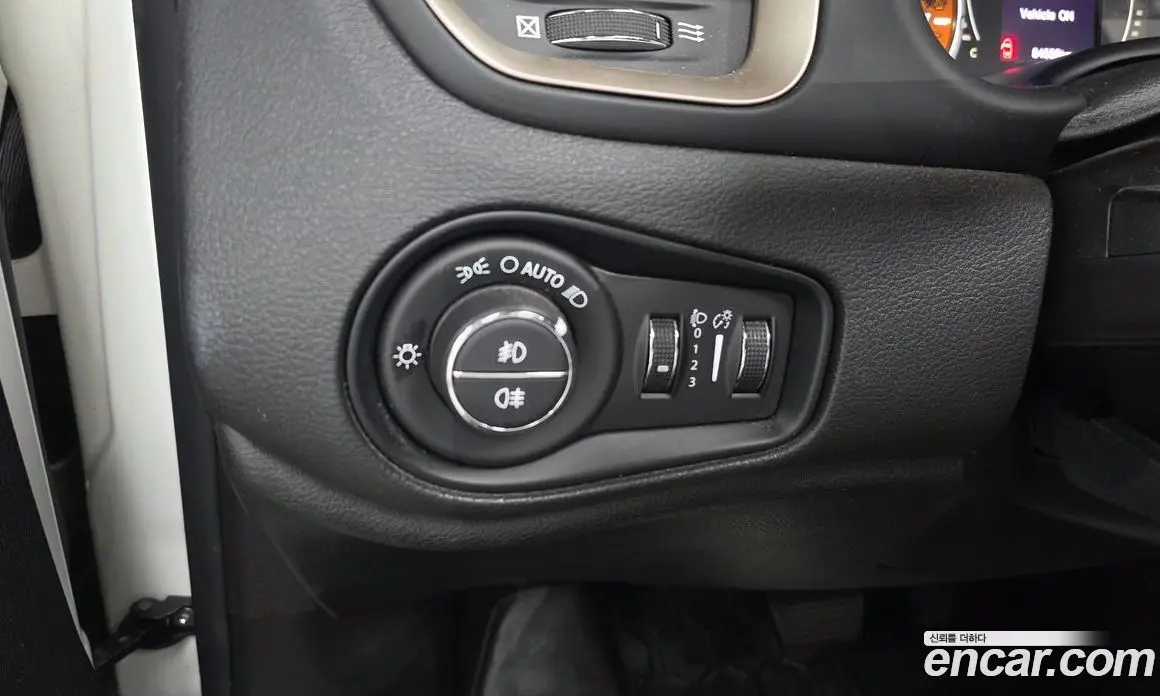 Jeep Renegade 2015 2.4 автомат (гидро), фото 18