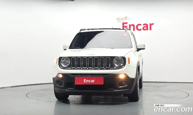 Jeep Renegade 2015 2.4 автомат (гидро), миниатюра 3
