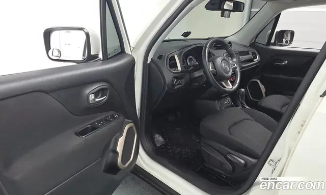 Jeep Renegade 2015 2.4 автомат (гидро), миниатюра 10