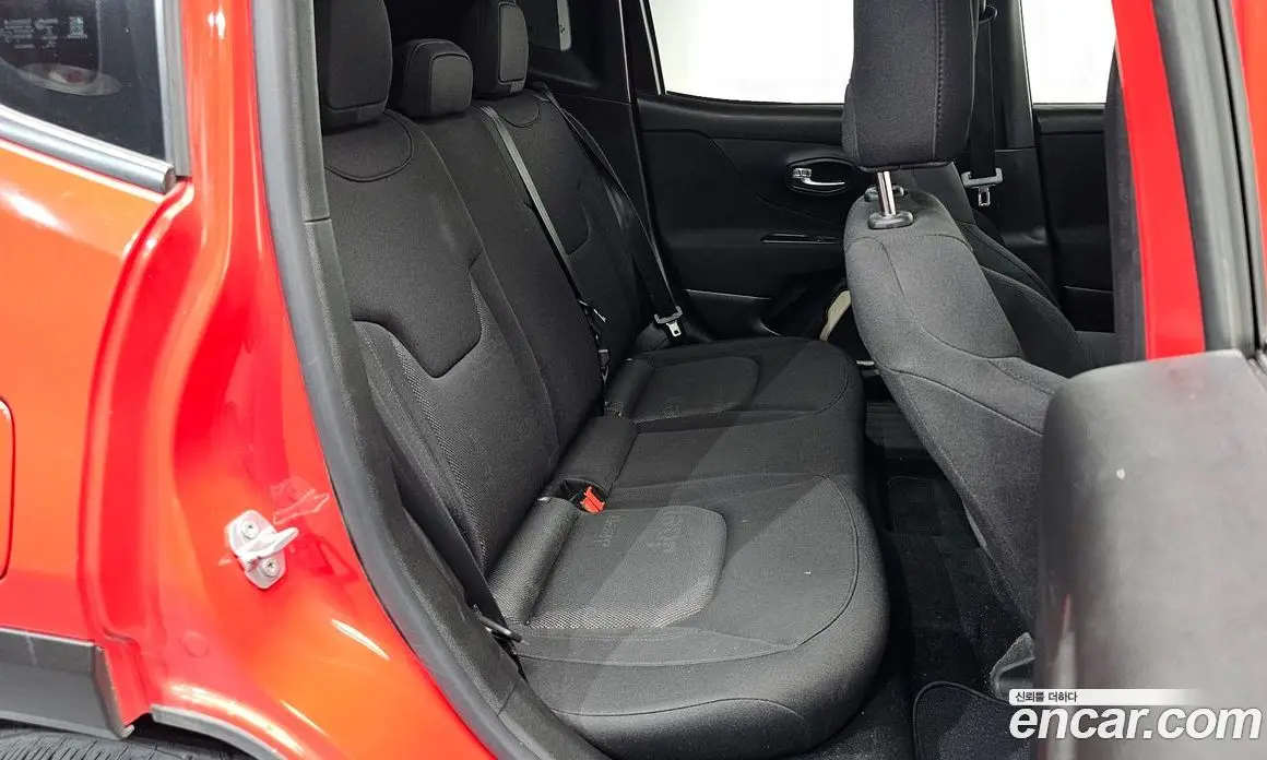 Jeep Renegade 2016 2.4 автомат (гидро), фото 11