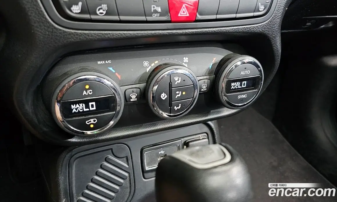 Jeep Renegade 2016 2.4 автомат (гидро), фото 16