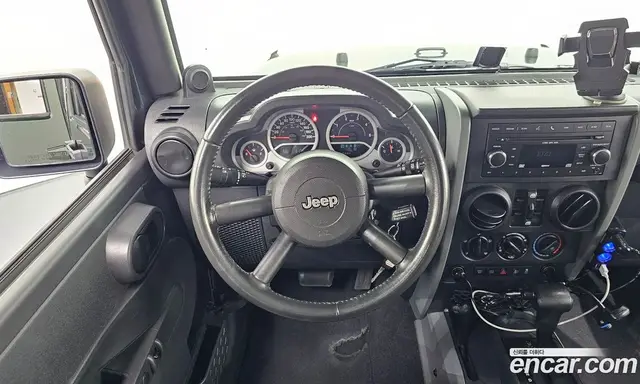 Jeep Wrangler 2010 2.8 автомат (гидро), миниатюра 12