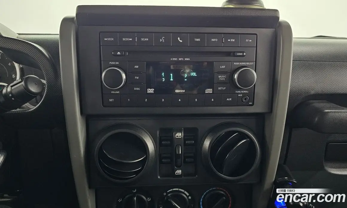Jeep Wrangler 2010 2.8 автомат (гидро), фото 13
