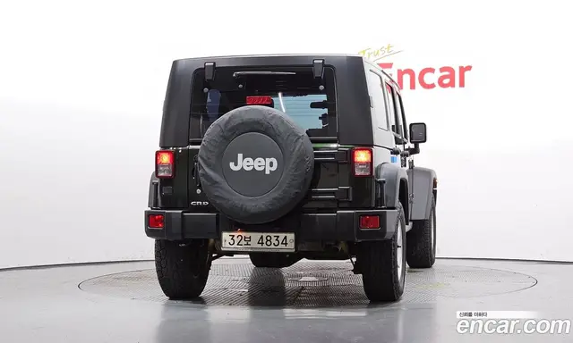 Jeep Wrangler 2010 2.8 автомат (гидро), миниатюра 4