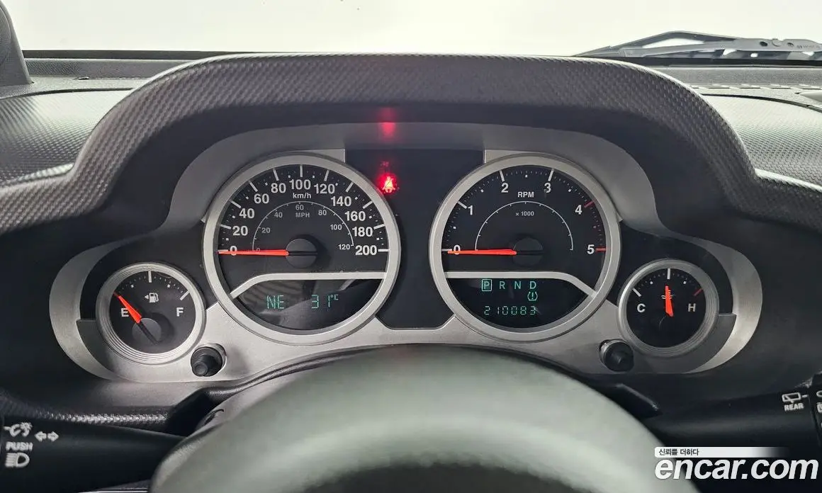 Jeep Wrangler 2010 2.8 автомат (гидро), фото 8