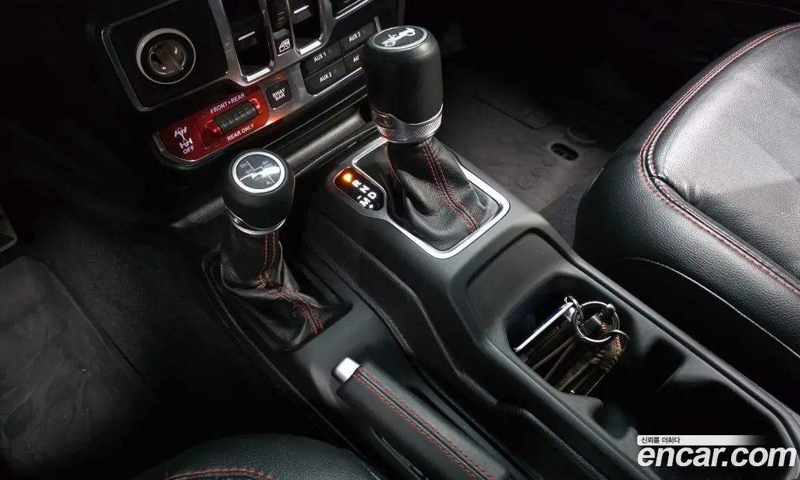Jeep Wrangler 2019 2.0 автомат (гидро), фото 12