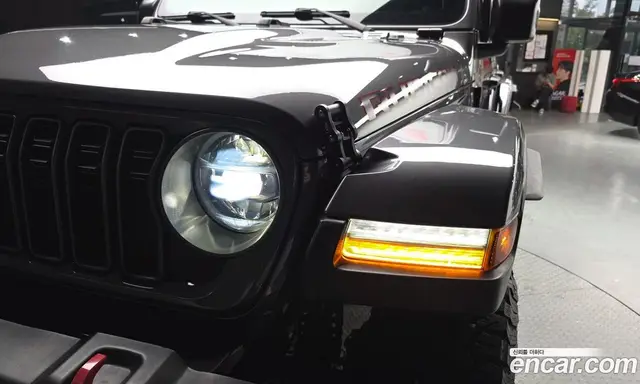 Jeep Wrangler 2019 2.0 автомат (гидро), миниатюра 8