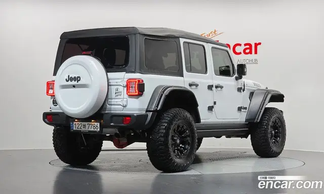 Jeep Wrangler 2020 2.0 автомат (гидро), миниатюра 2