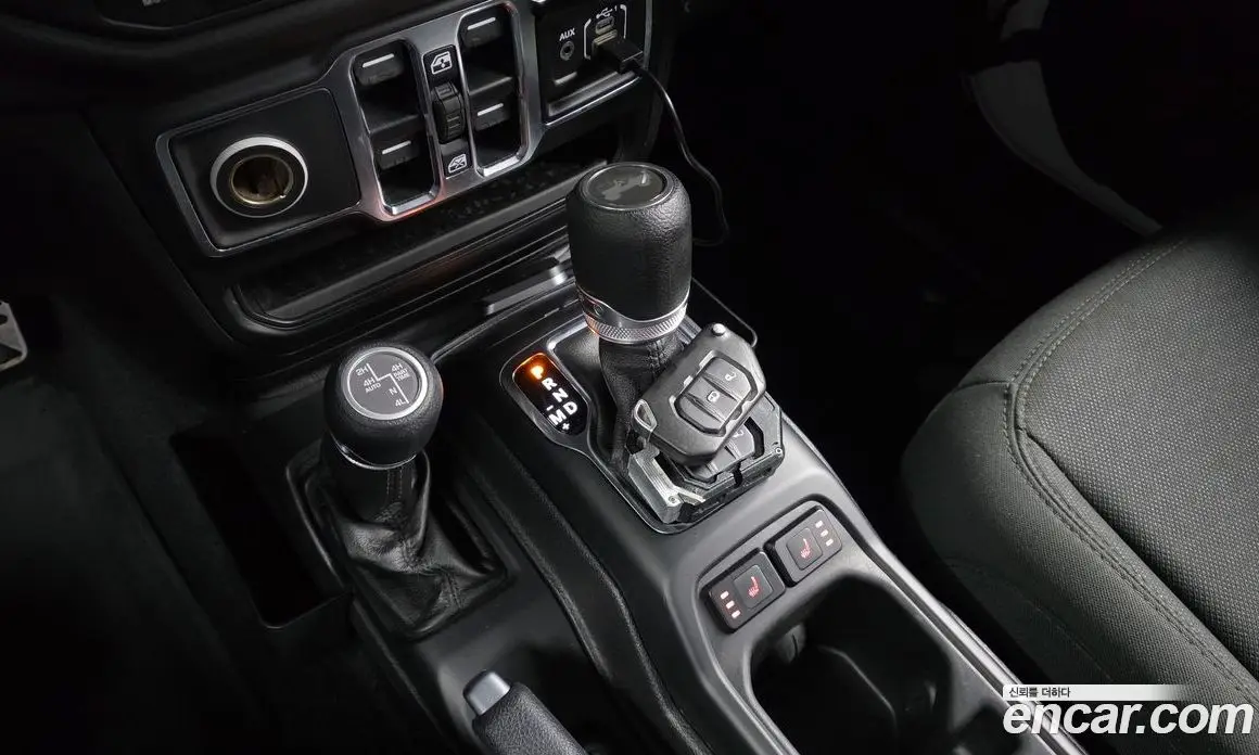 Jeep Wrangler 2020 2.0 автомат (гидро), фото 12
